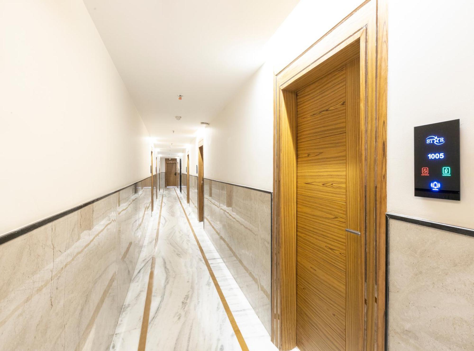 Hotel Aero Star By Star Group Yeni Delhi Dış mekan fotoğraf