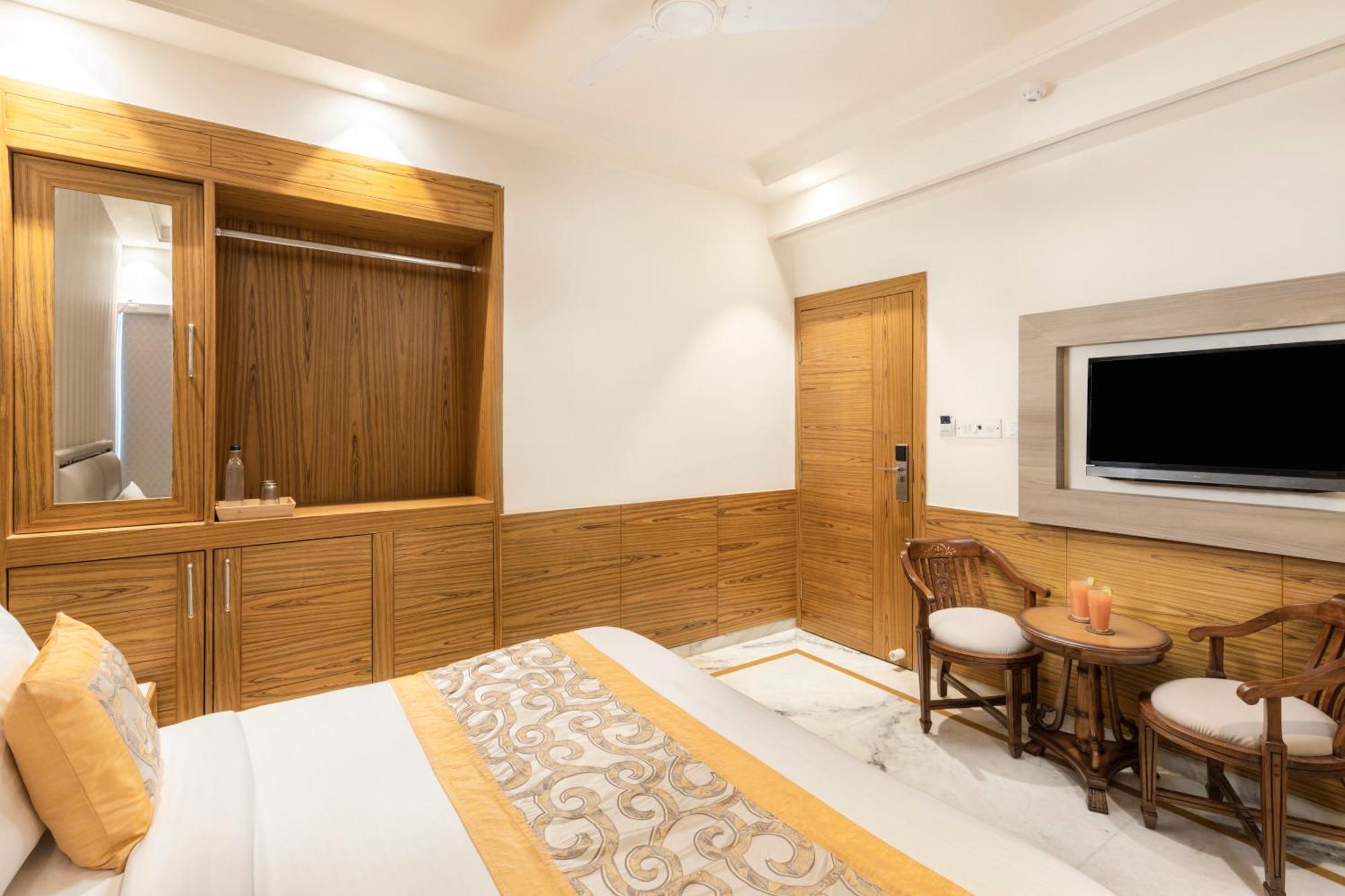 Hotel Aero Star By Star Group Yeni Delhi Dış mekan fotoğraf