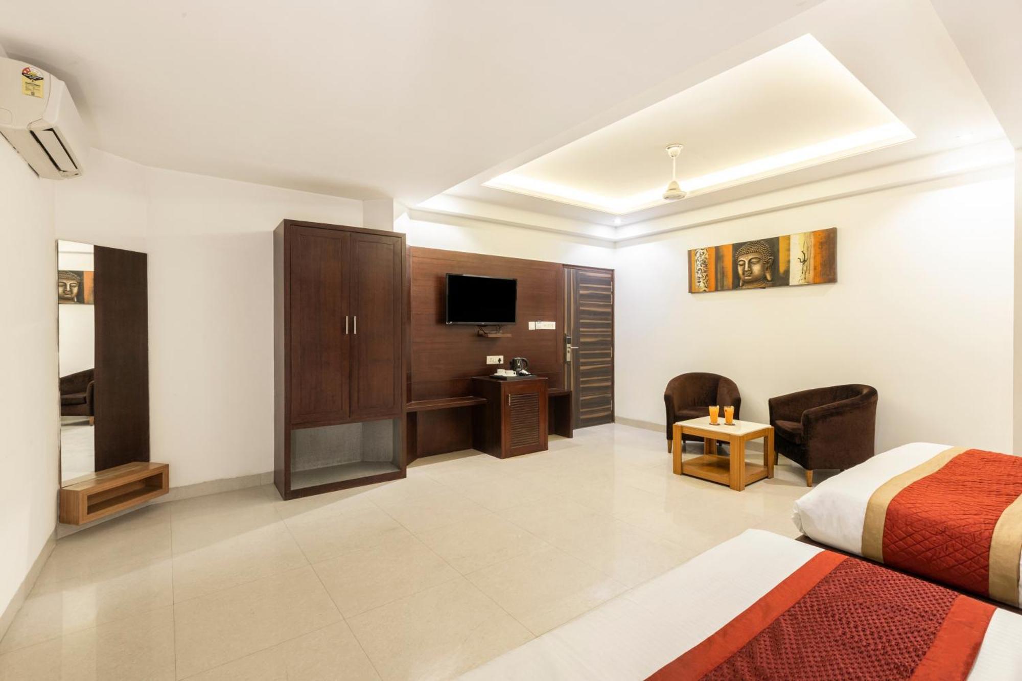Hotel Aero Star By Star Group Yeni Delhi Dış mekan fotoğraf