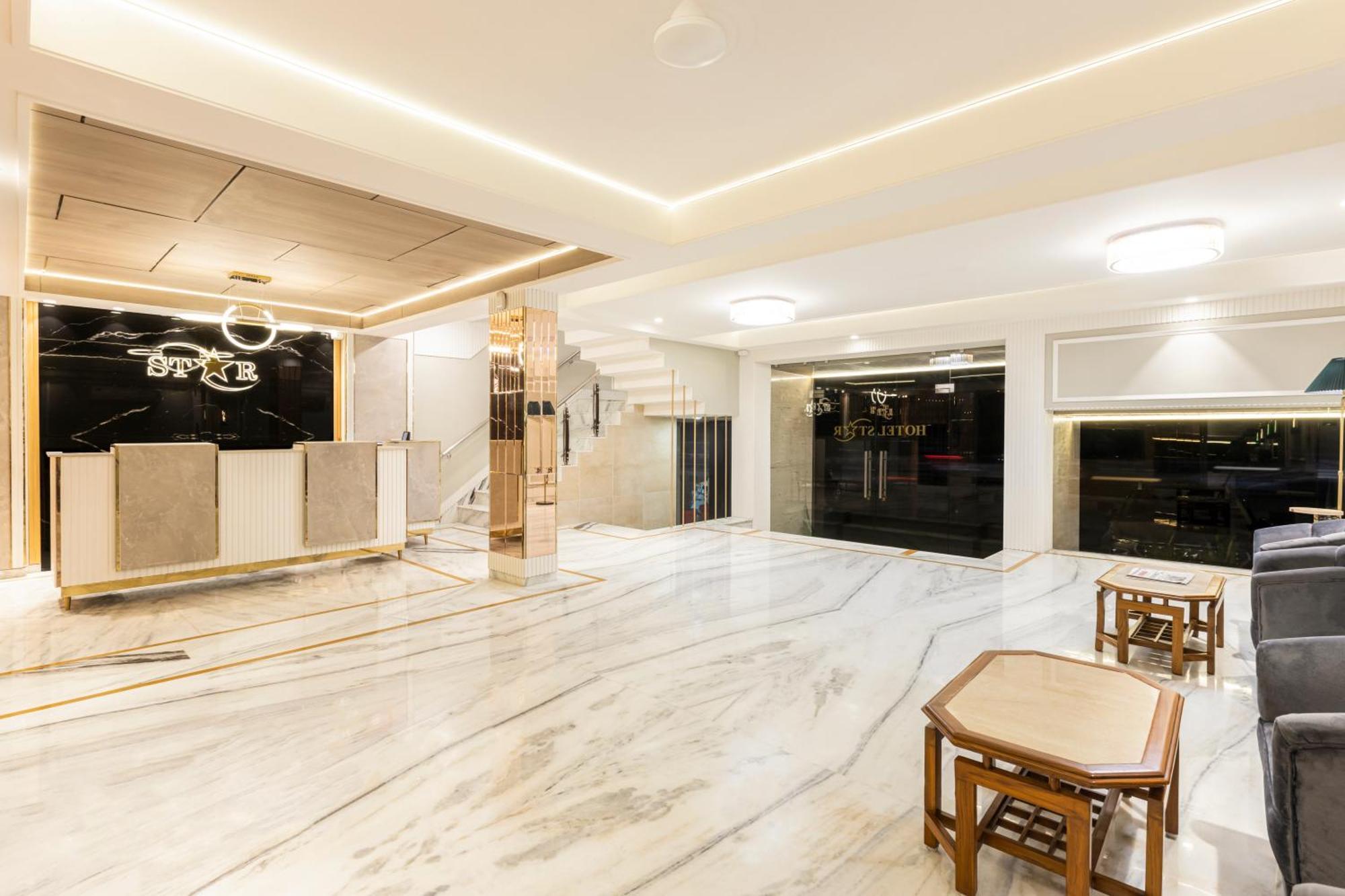 Hotel Aero Star By Star Group Yeni Delhi Dış mekan fotoğraf