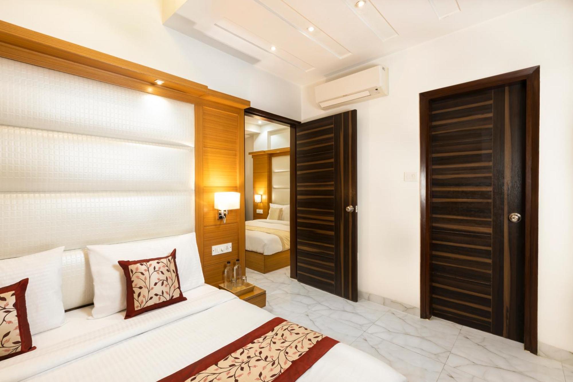 Hotel Aero Star By Star Group Yeni Delhi Dış mekan fotoğraf