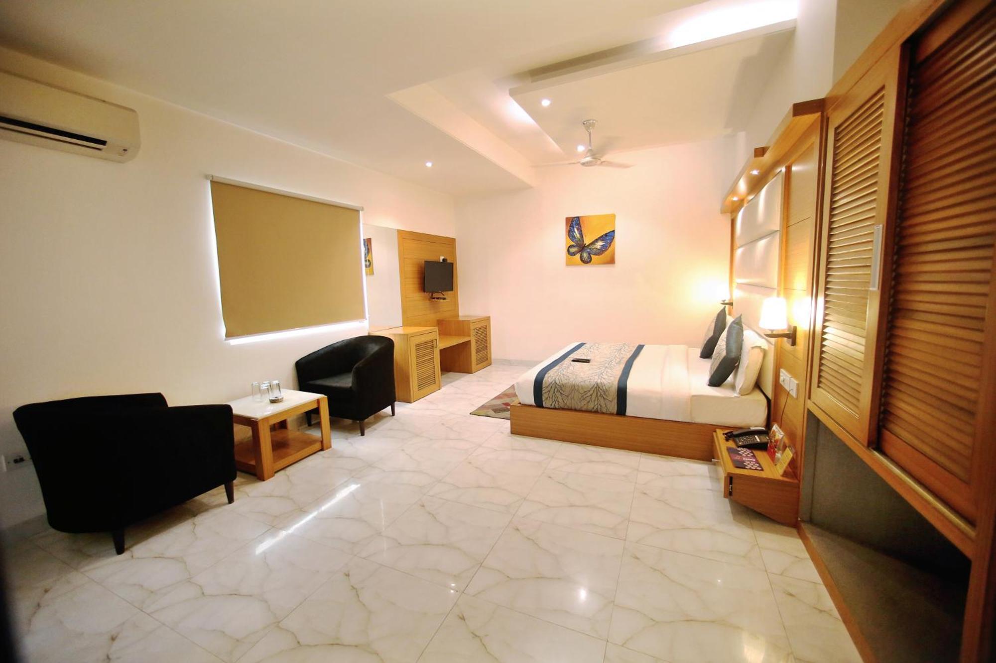 Hotel Aero Star By Star Group Yeni Delhi Dış mekan fotoğraf
