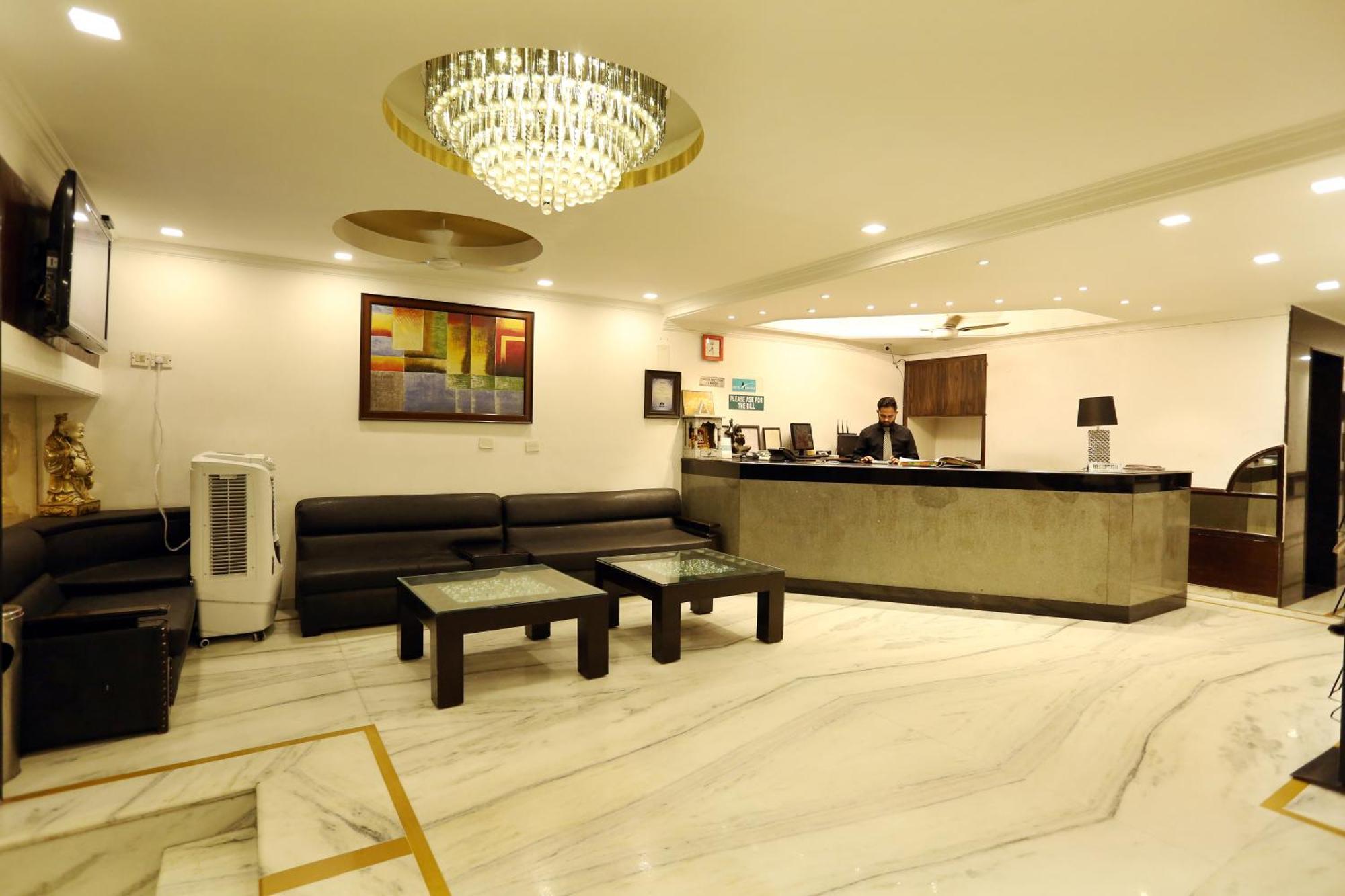 Hotel Aero Star By Star Group Yeni Delhi Dış mekan fotoğraf