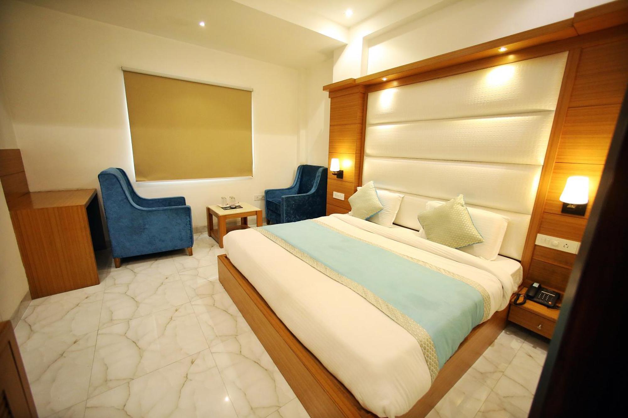 Hotel Aero Star By Star Group Yeni Delhi Dış mekan fotoğraf